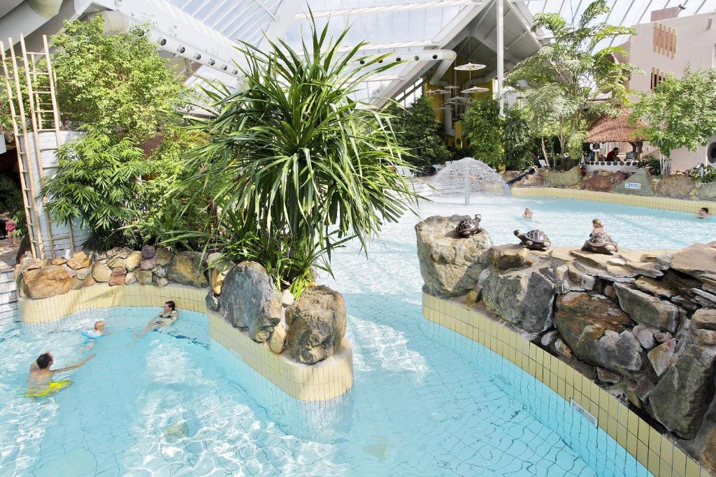 Sunparks Kempense Meren Mol Εξωτερικό φωτογραφία